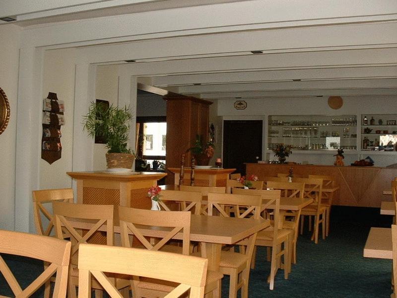 Hotel Koch Maingau اوبرتشوسن المظهر الخارجي الصورة