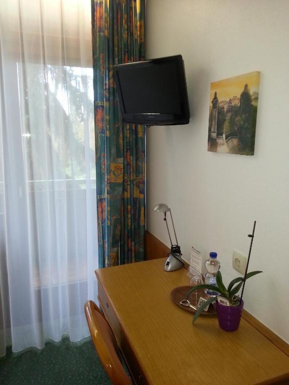 Hotel Koch Maingau اوبرتشوسن المظهر الخارجي الصورة