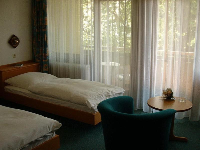 Hotel Koch Maingau اوبرتشوسن الغرفة الصورة